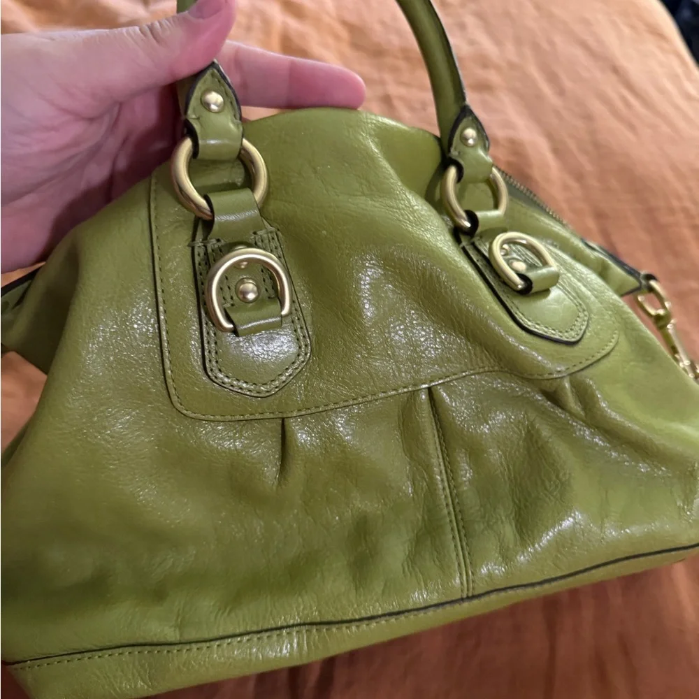 Coach Lime Green Leather Satchel with Gold Hardware - Picture 3 of 6